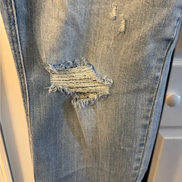 Judy Blue Boyfriend Blue Distressed Jeans - Picture 2 of 14